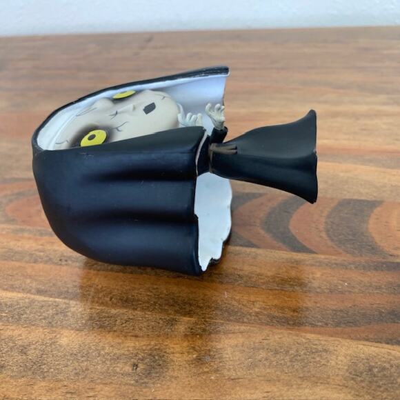 3/$21 Funko Pop! Vinyl: Movies The Nun Collectible Figure - Picture 5 of 6